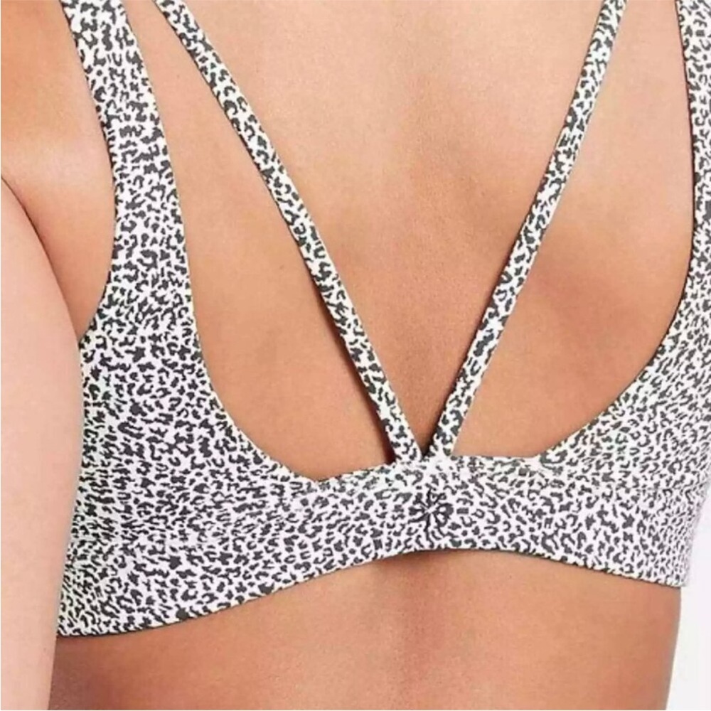 Athleta White and Black Speckled Scoop-Neck Sports Bra - Picture 2 of 8